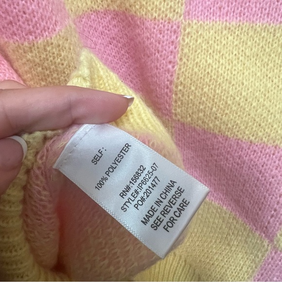 Bibi Modern Day Check Sweater in Yellow - Picture 5 of 9